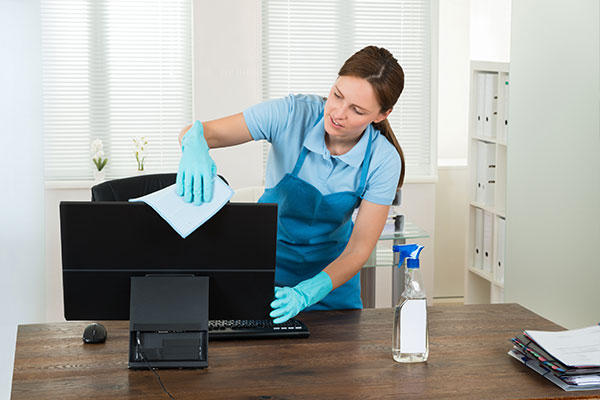 desk cleaning
